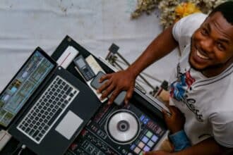 "Unleash Your Inner DJ Genius: Top 20 Best DJ Software Revealed!"