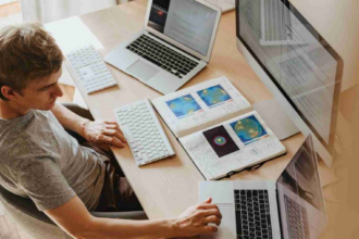 10 High-Paying Side Hustles for Students & Freelancers Online