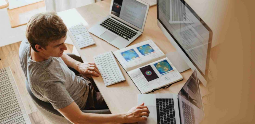 10 High-Paying Side Hustles for Students & Freelancers Online