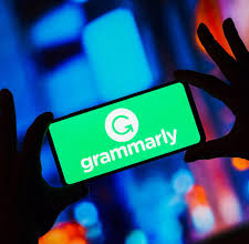 10 Best Grammarly AI Features for Professional Writing